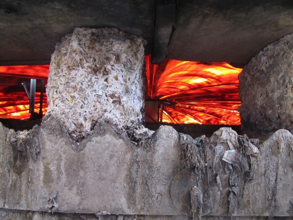 Figure 2. Concrete deterioration in headspace.